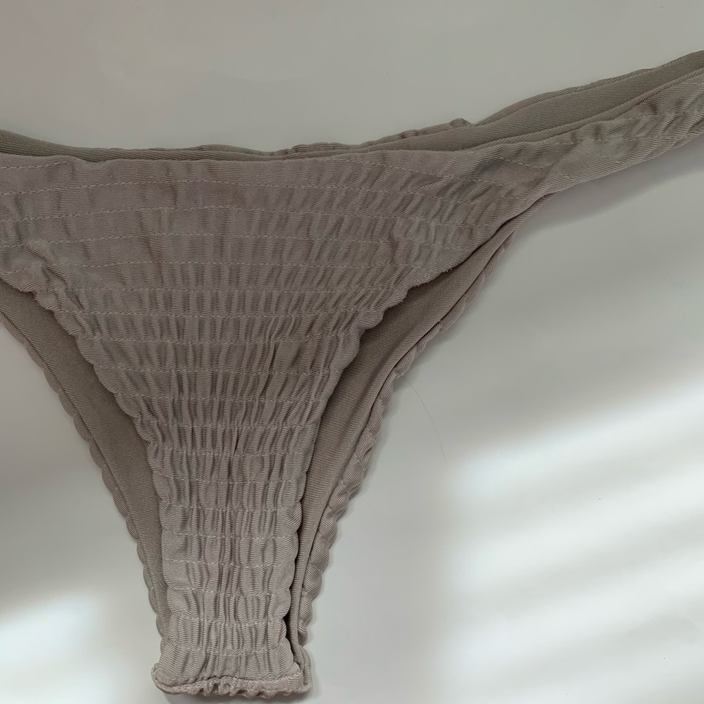 Texture Cheeky Bikini Bottom